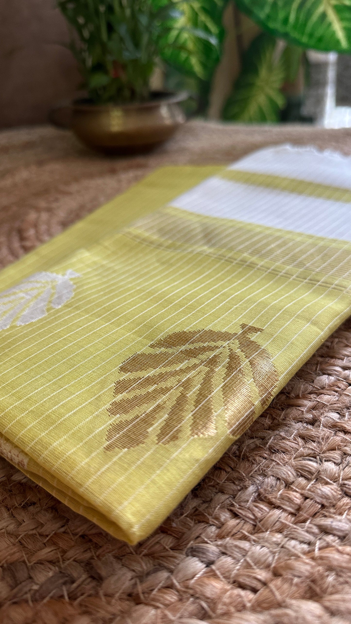 Maheshwari Light Green - White Katan Top Dupatta Sets
