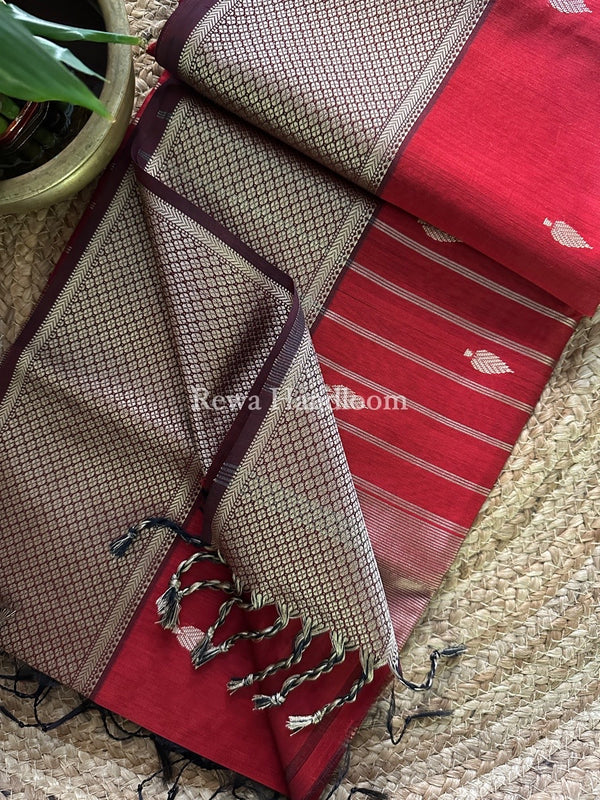 Maheshwari Resham Thread Butti Saree
