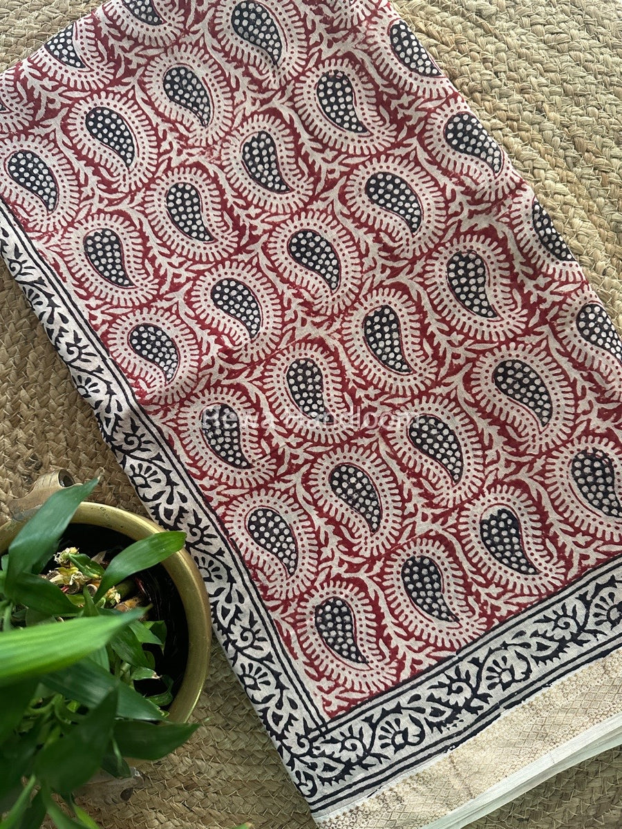 Maheshwari White Red Bagh Print Small Border Saree MTBS031