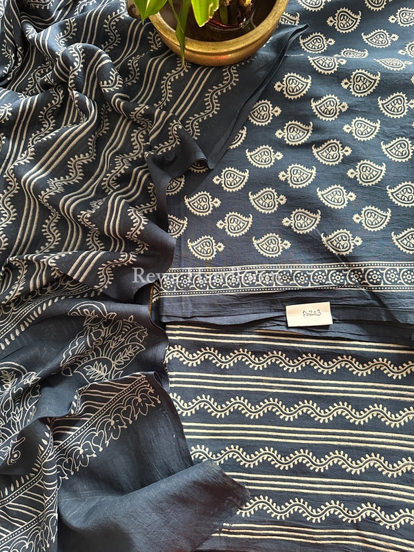 Dabu Print Cotton Suit