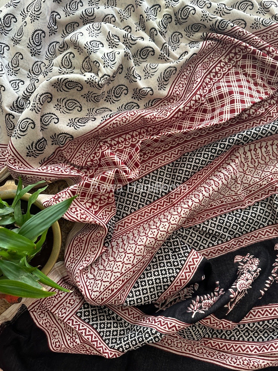 White Black Bagh Print Mercerised Cotton Saree MBP09