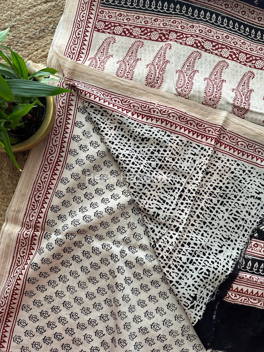 White Bagh Print Mercerised Cotton Saree MBP05