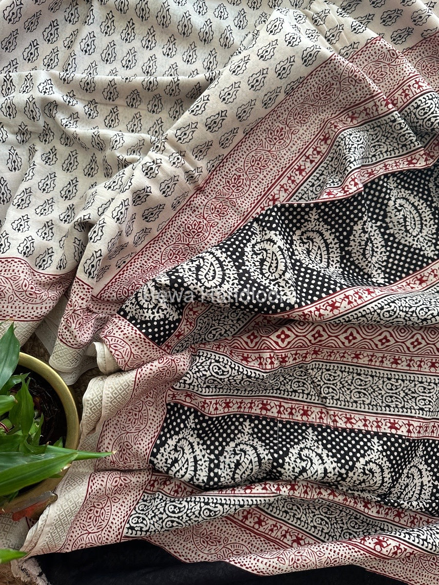White Bagh Print Mercerised Cotton Saree MBP06