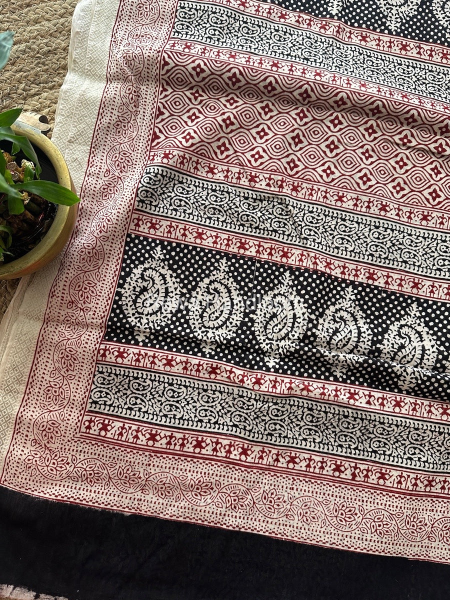 White Bagh Print Mercerised Cotton Saree MBP06