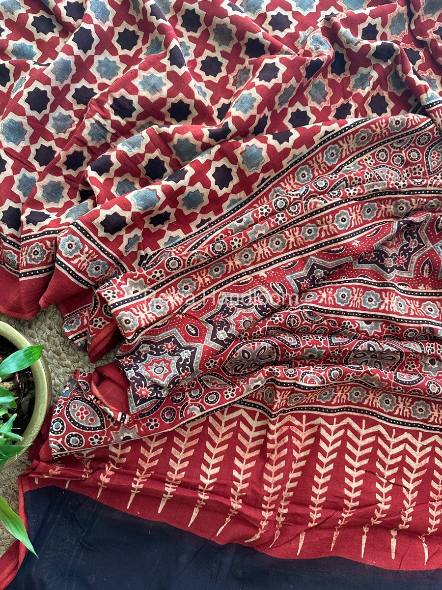 Red Ajark Print Cotton Saree AJP01