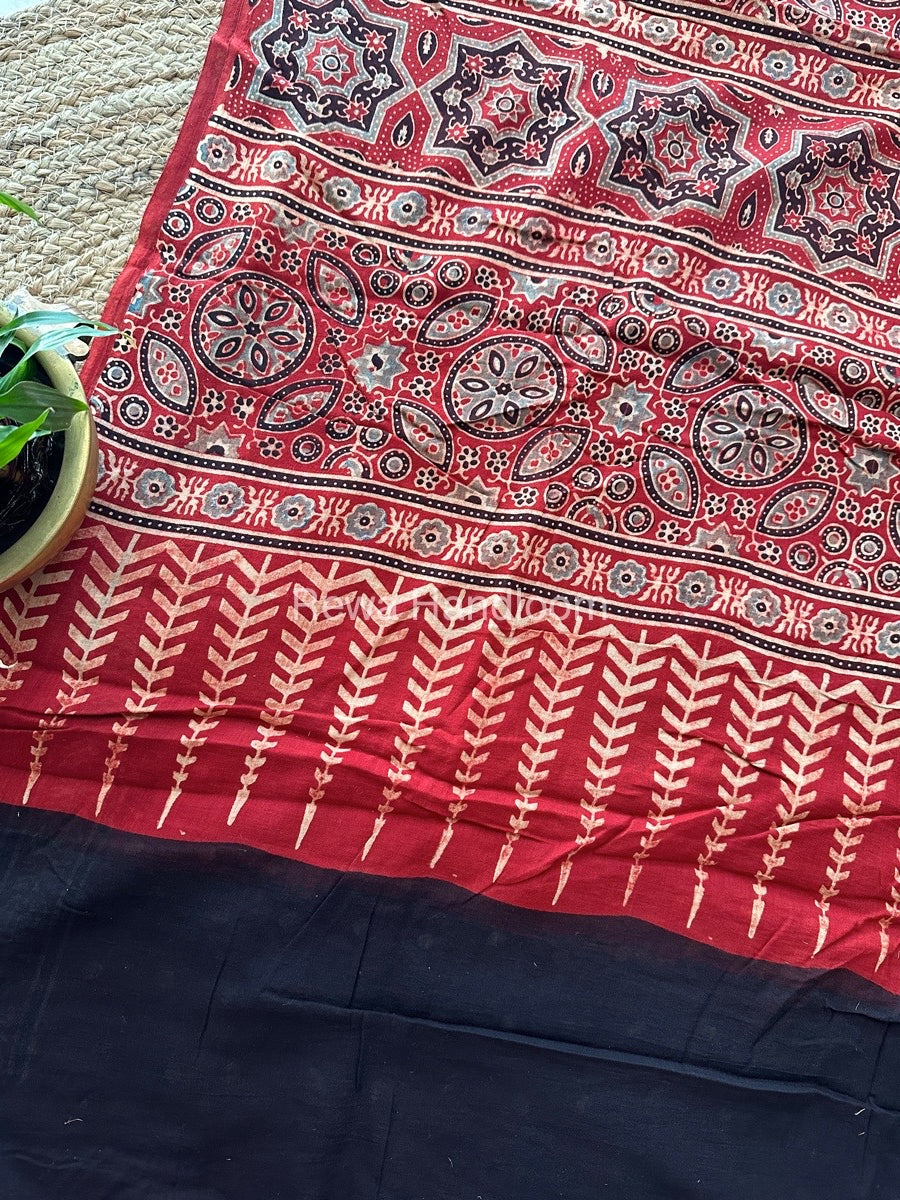 Red Ajark Print Cotton Saree AJP01