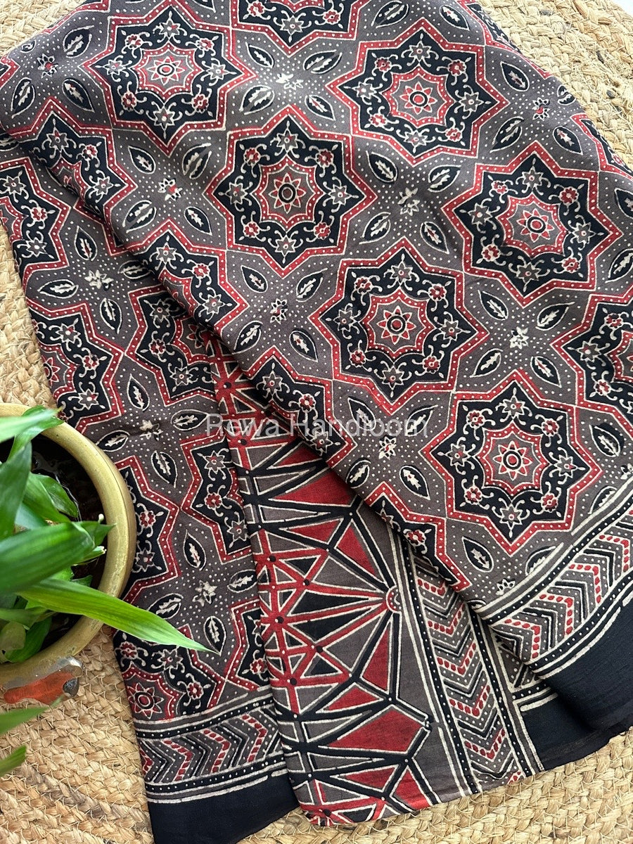Ajark Print Cotton Saree