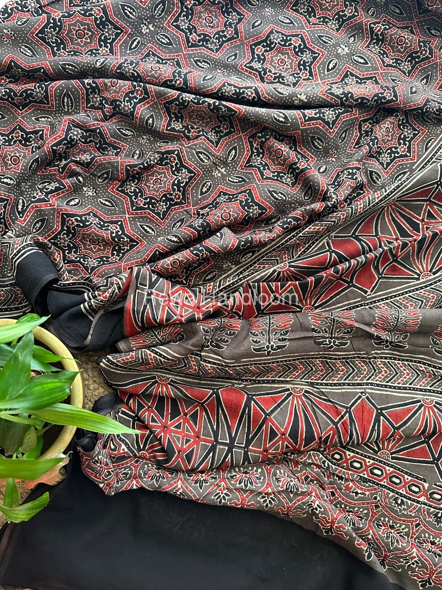 Olive Grey Ajark Print Cotton Saree AJP011