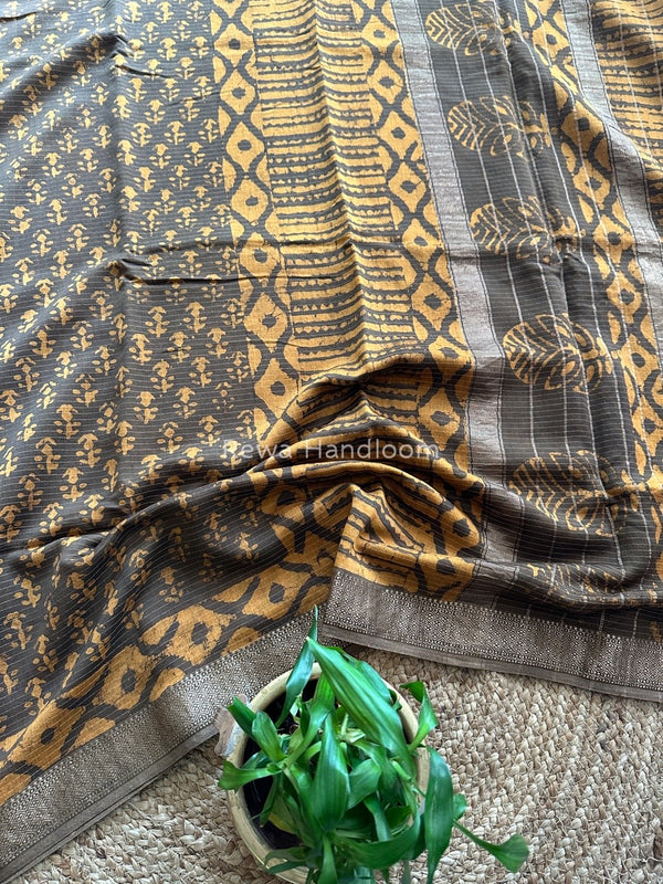 Dabu Kashish Print Saree