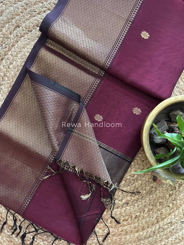 Maheshwari Zari Skirt Butti Saree