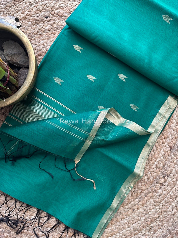 Zari Butti Maheshwari Saree