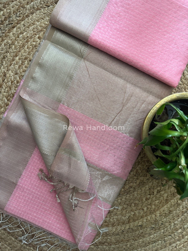 Maheshwari Silver Zari Checks Silk Saree