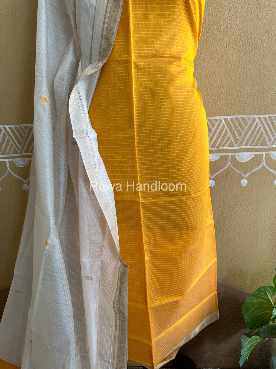 Maheshwari Dark Yellow-White Peacock Buta-Buti Top-Dupatta Set BTP0206