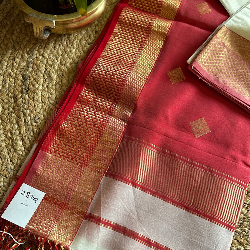  Flower Motifs ~ Maheshwari Saree