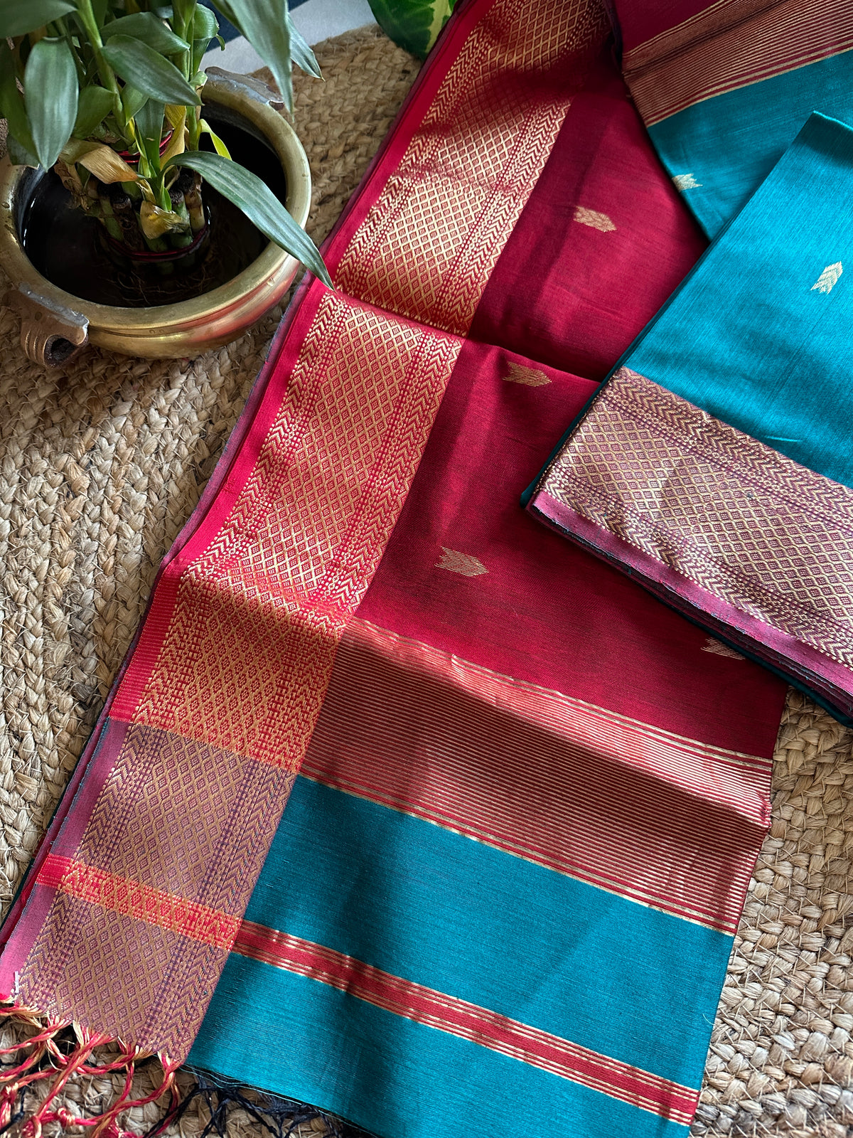  Motifs ~ Maheshwari Saree