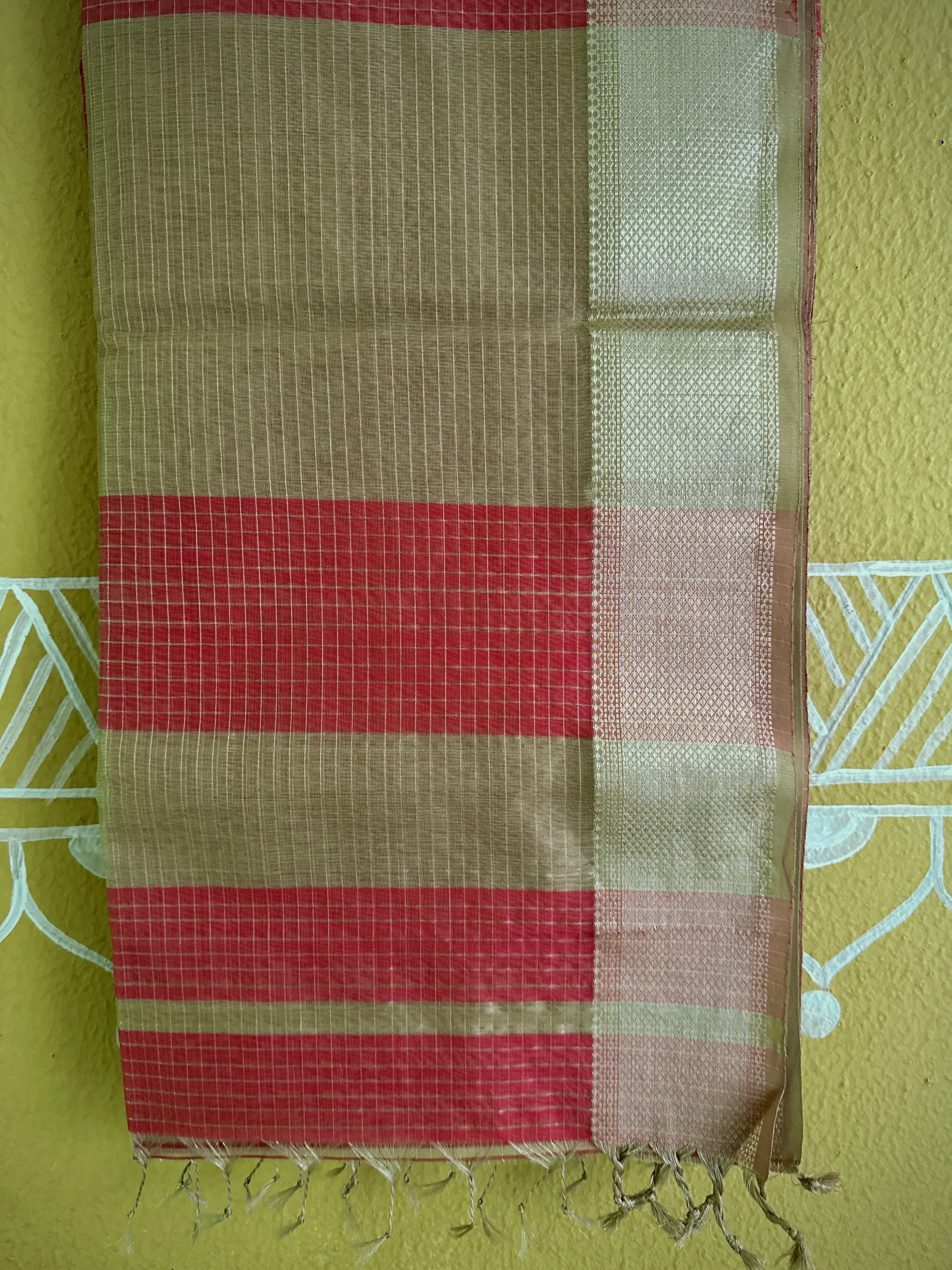 Maheshwari Fuchsia Pink  ~ Silver Zari Checkered Silk Saree