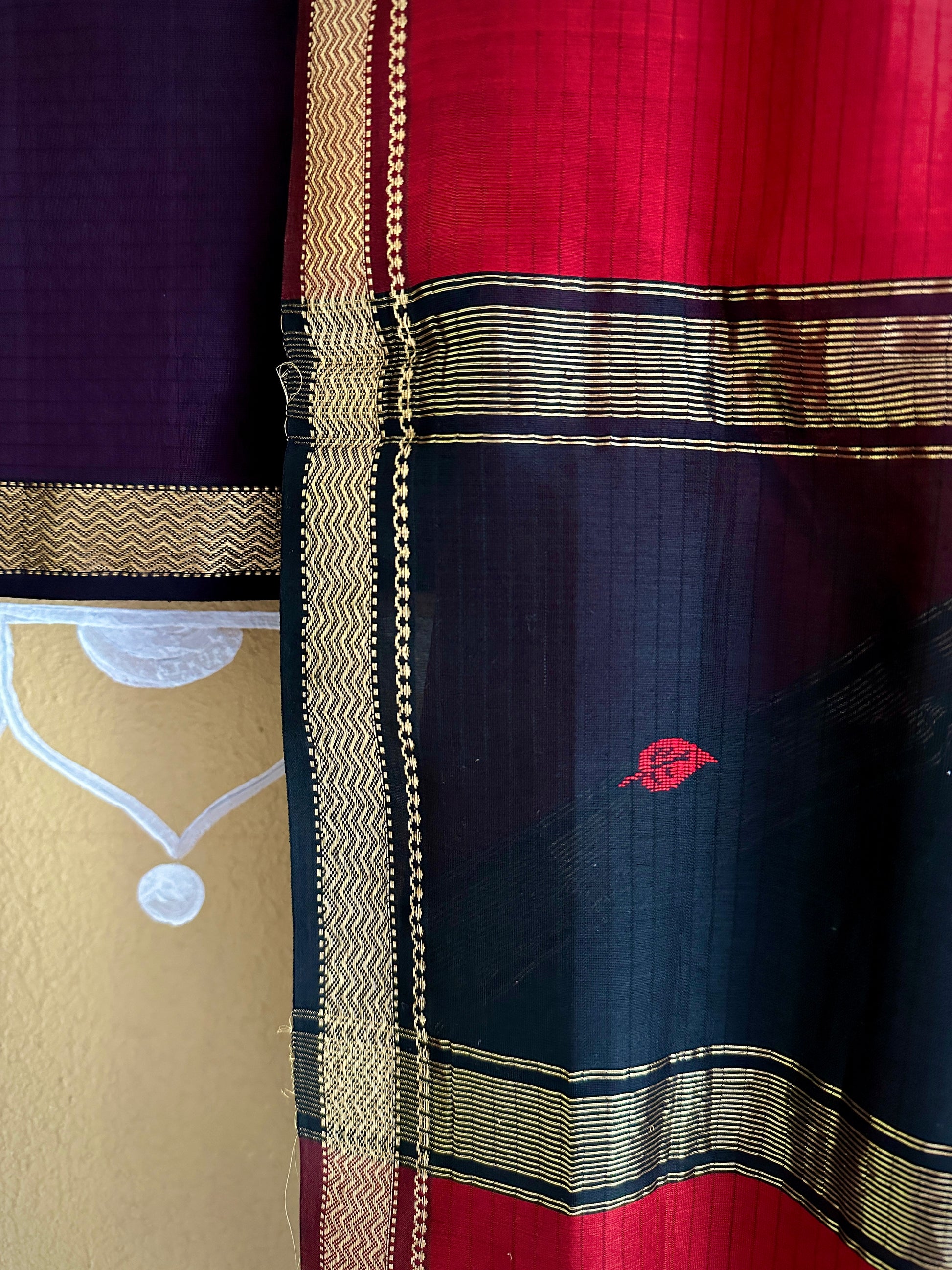 Maheshwari Red & Black Motifs Top Dupatta Sets PST04