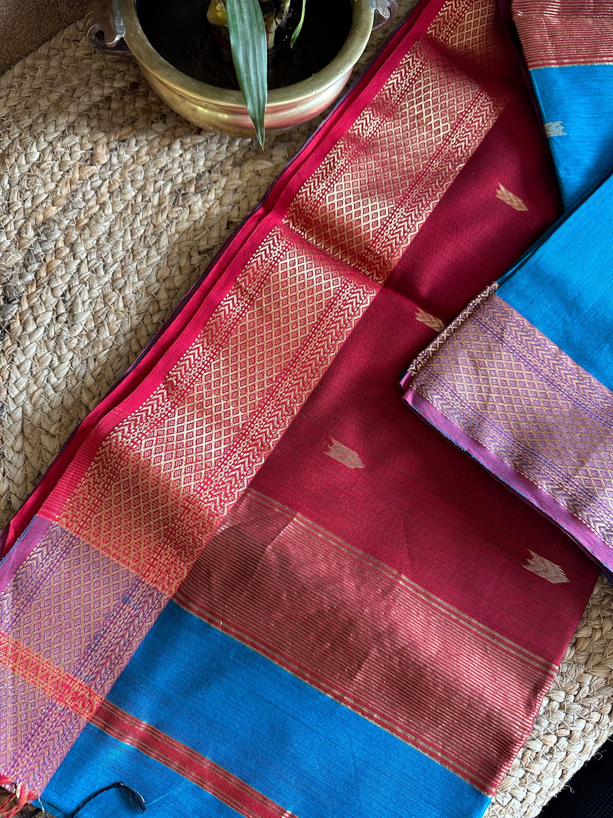  Motifs ~ Maheshwari Saree