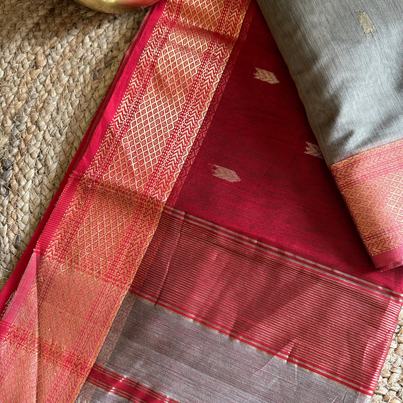  Motifs ~ Maheshwari Saree