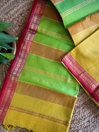 Maheshwari Yellow Green Garbha Reshami Silk Sarees