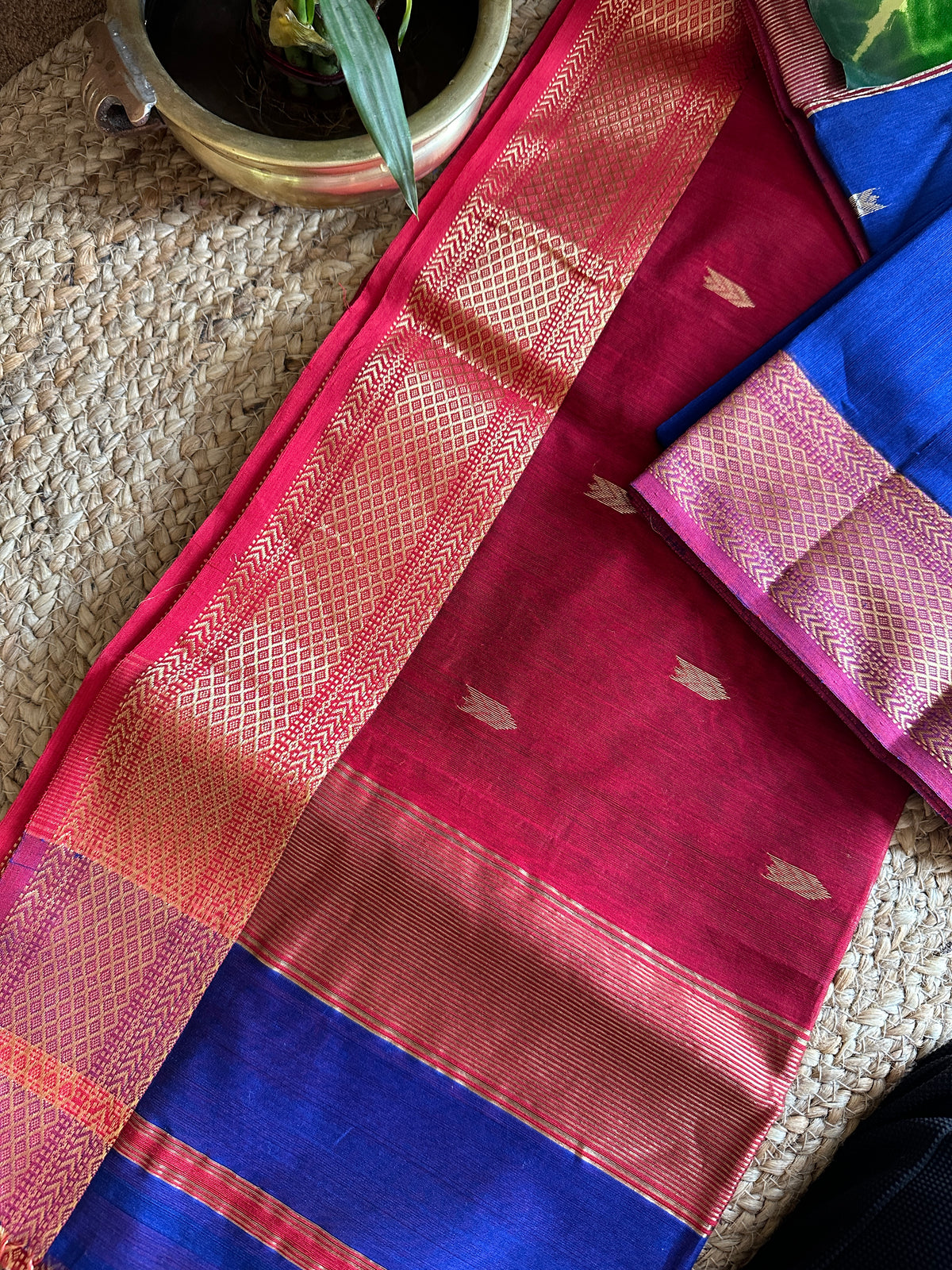  Motifs ~ Maheshwari Saree