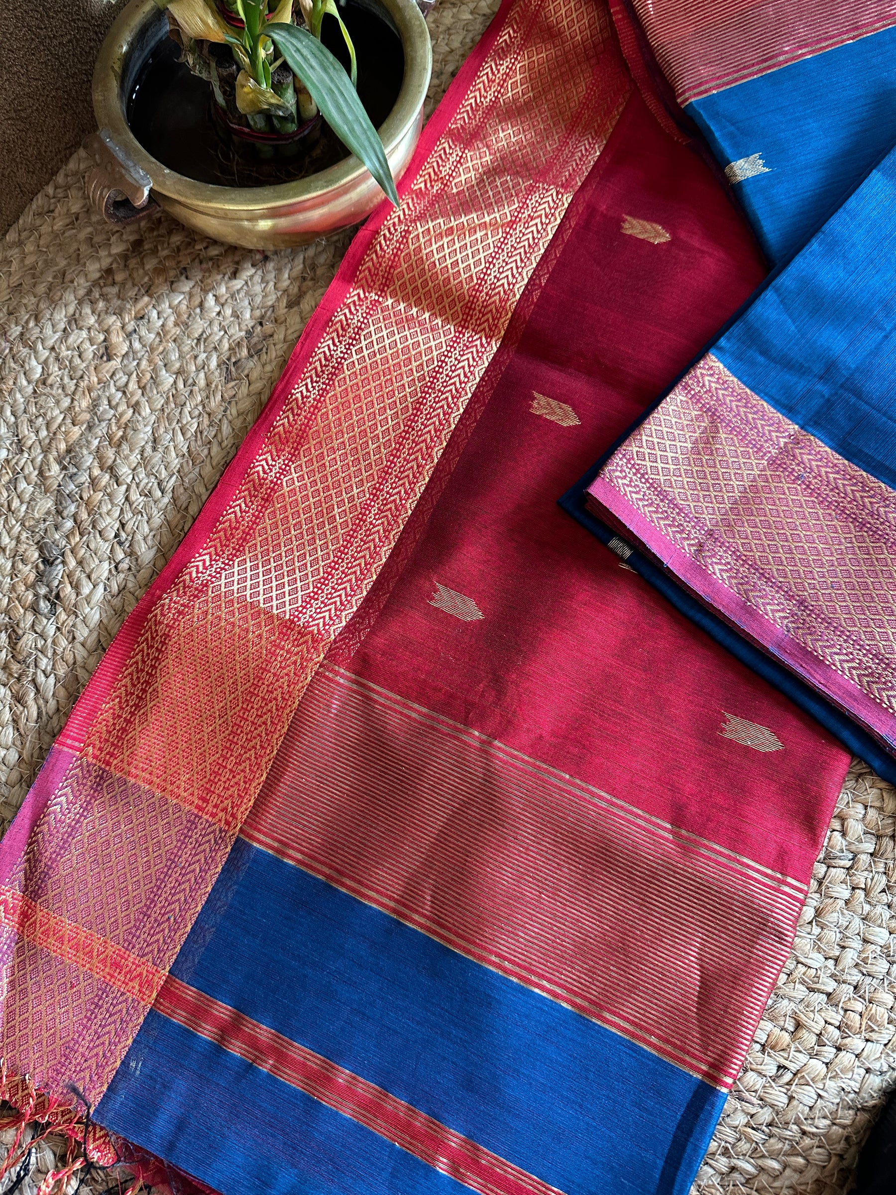  Motifs ~ Maheshwari Saree