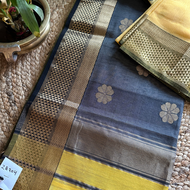  Flower Motifs ~ Maheshwari Saree
