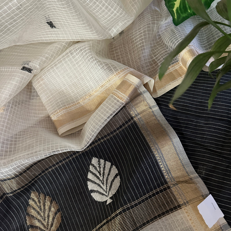 Maheshwari Black - White Katan Motifs Top Dupatta Sets