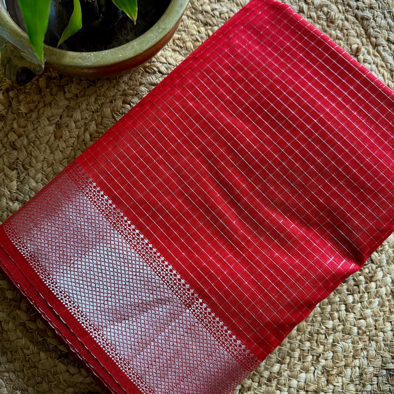 Maheshwari Silver Zari Checkered Silk Saree