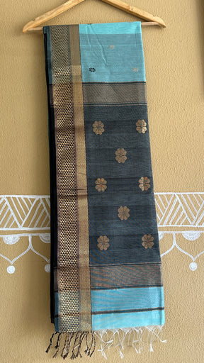 Cyan Black Flower Motifs ~ Maheshwari Saree