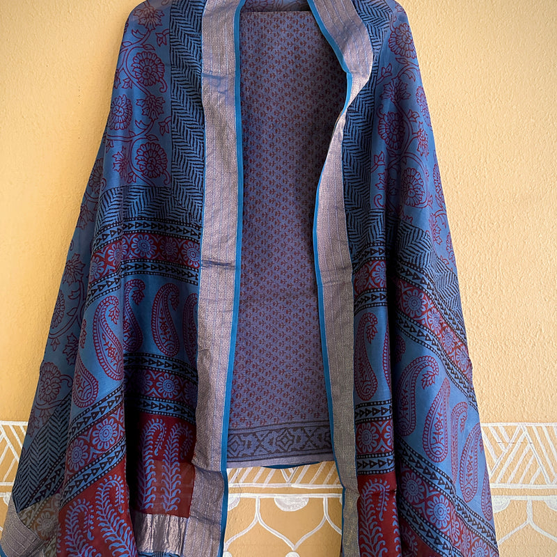 Maheshwari Tissue Blue Red Bagh Print Suit