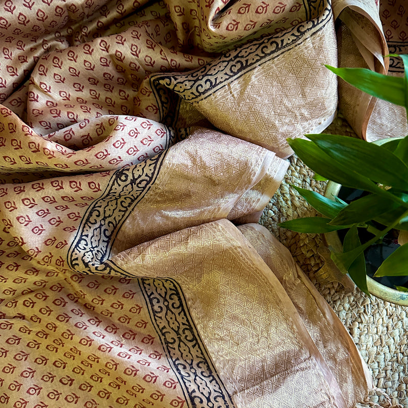 Maheshwari Peach - Red Bagh Print Saree