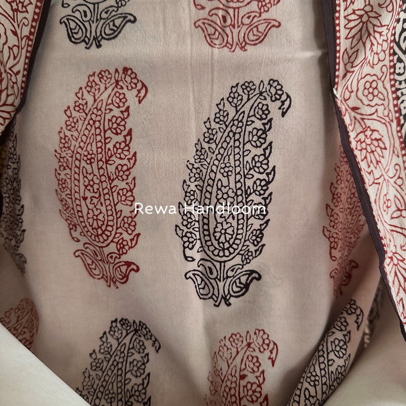 White-Black Bagh Print Cotton Suit BGCSJ091