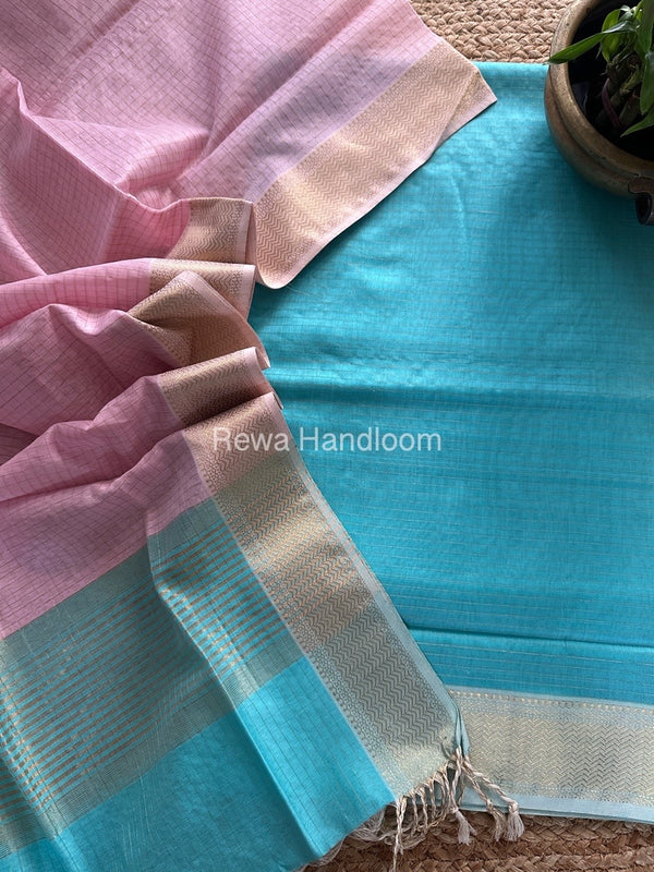 Maheshwari Zari Checks Suit