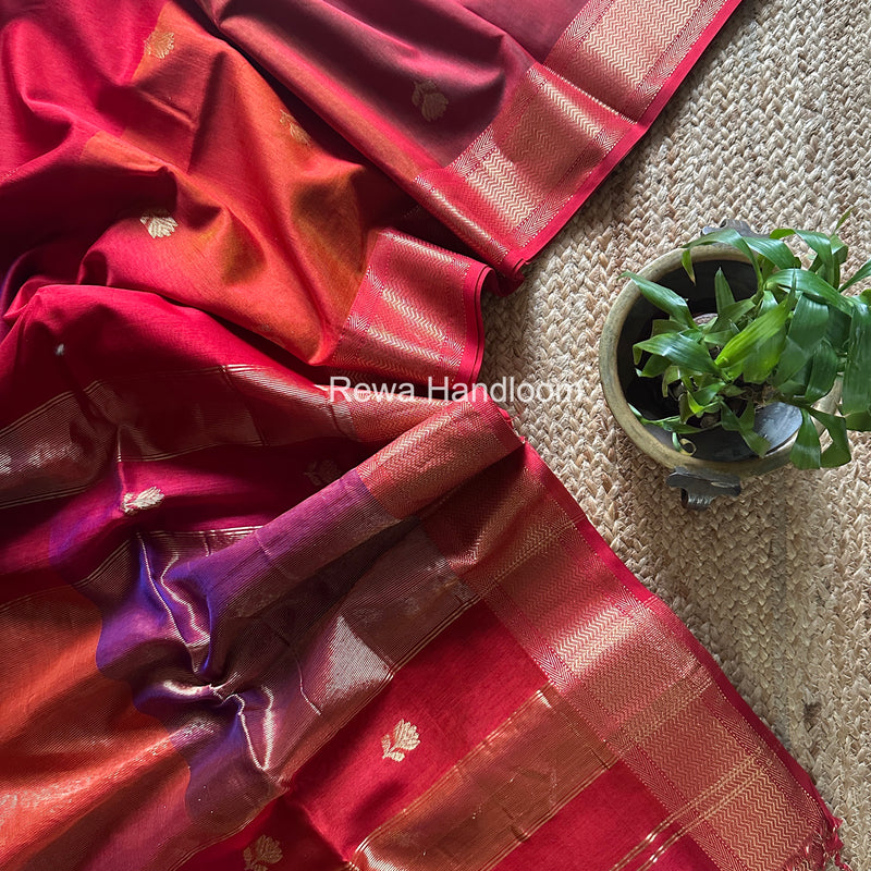 Maheshwari Carrot Red Lotus Shaded Butta Saree SLB023