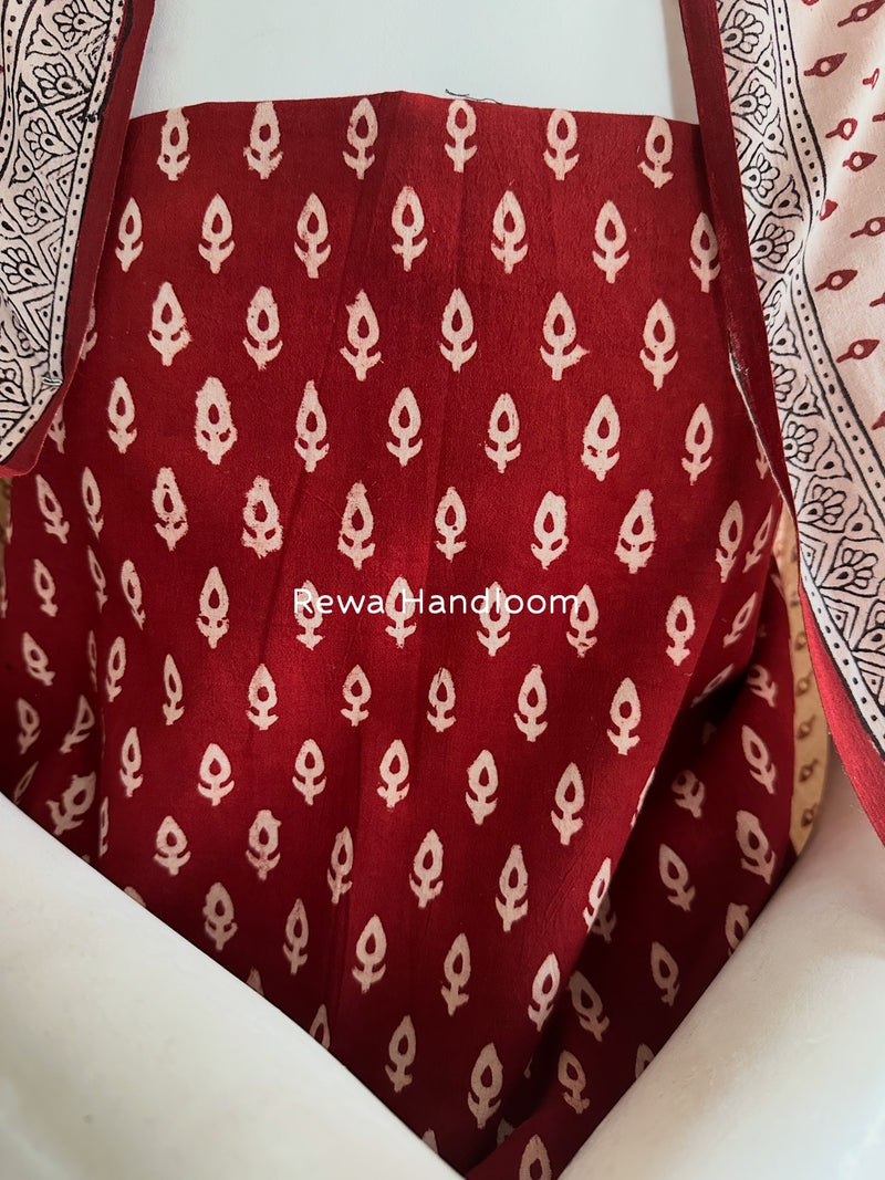 Red-White Bagh Print Cotton Suit BGCSJ085