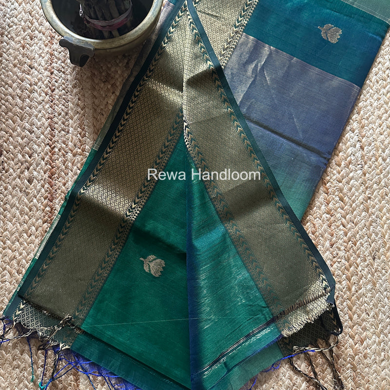 Maheshwari Dark Green Lotus Shaded Butta Saree SLB025