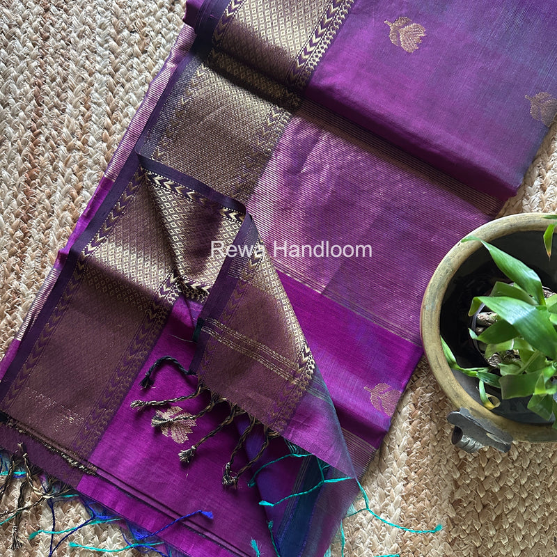 Maheshwari Lotus Shaded Butta Saree