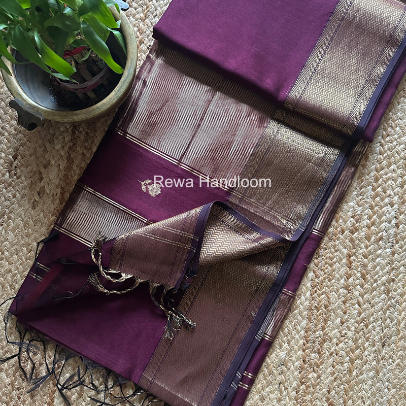 Maheshwari Lotus Butta Saree
