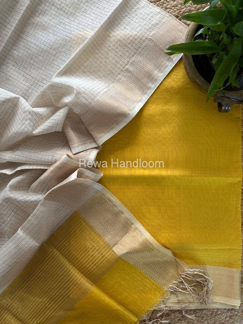 Maheshwari Zari Checks Suit