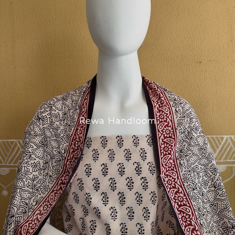 White-Black Bagh Print Cotton Suit BGCSJ0194