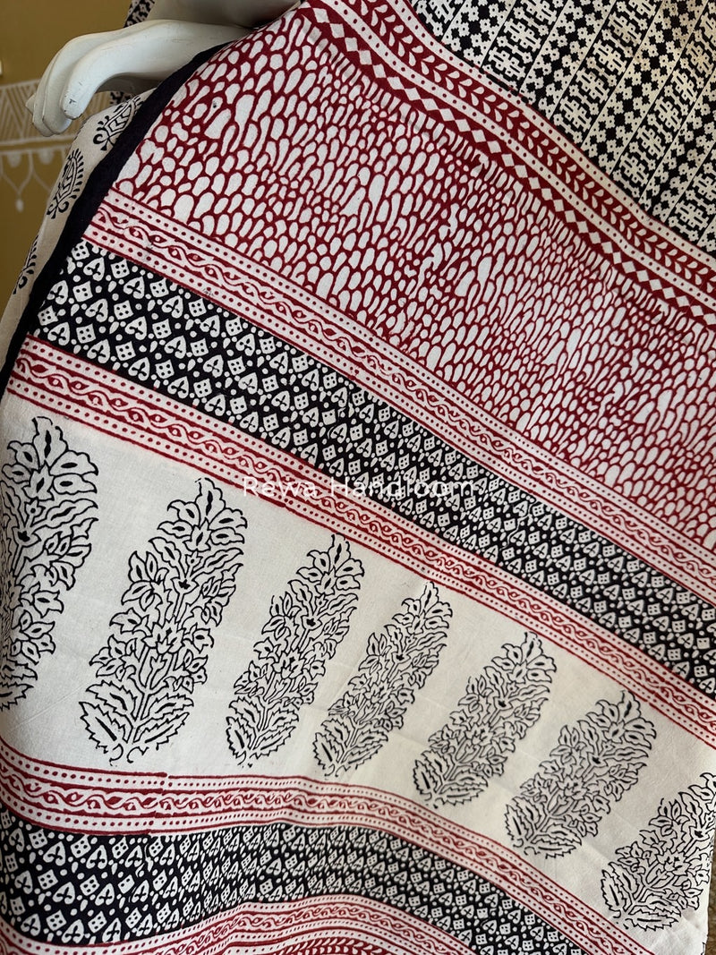 White-Black Bagh Print Cotton Suit BGCSJ0169