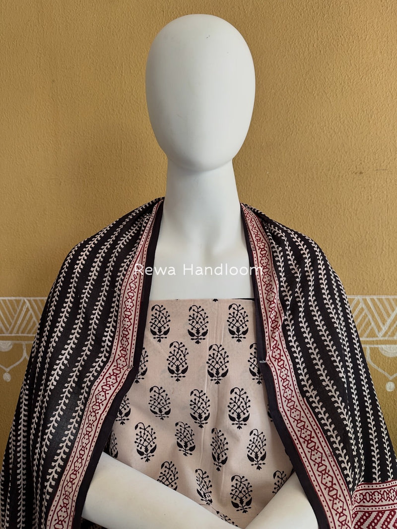 White-Black Bagh Print Cotton Suit BGCSJ0177