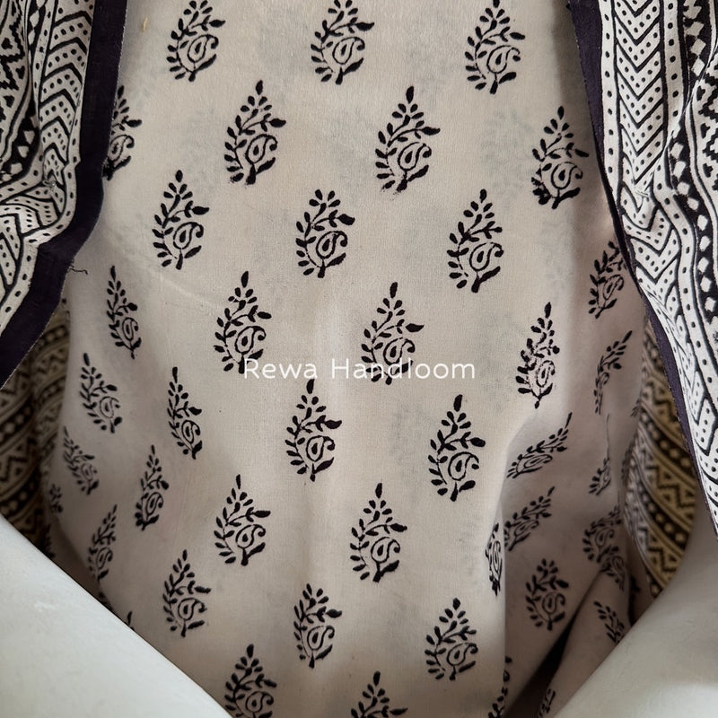 White-Black Bagh Print Cotton Suit BGCSJ0213