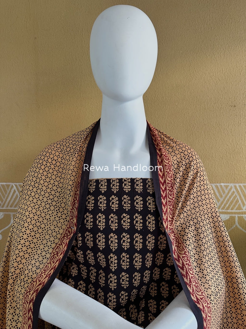 Black-Peach Bagh Print Cotton Suit BGCSJ0193