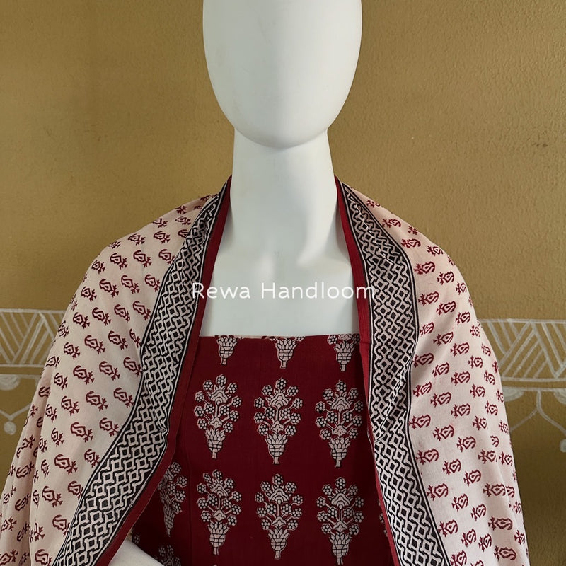 Red-White Bagh Print Cotton Suit BGCSJ0163