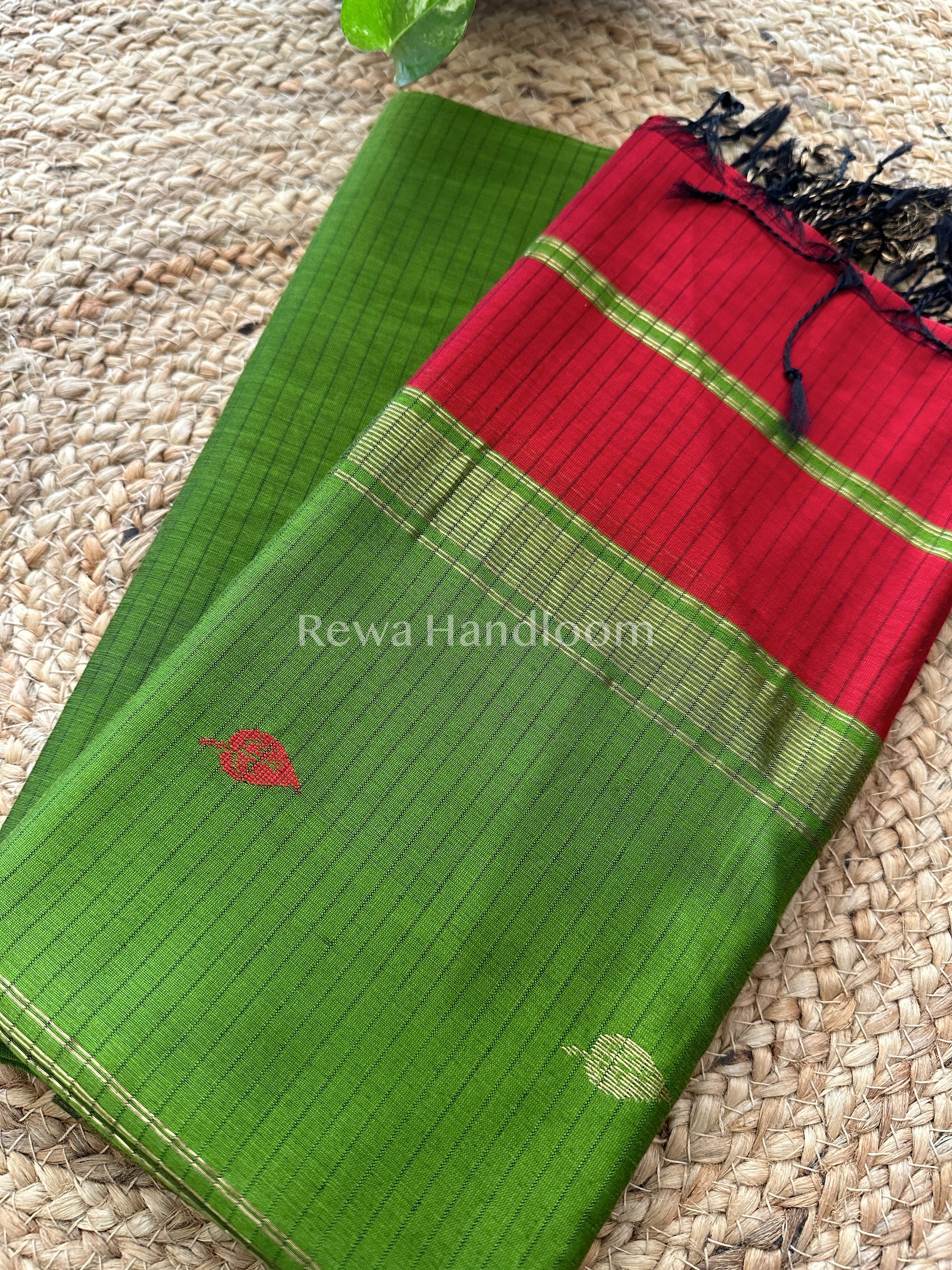 Maheshwari Green-Red Motifs Top-Dupatta Set-PST036