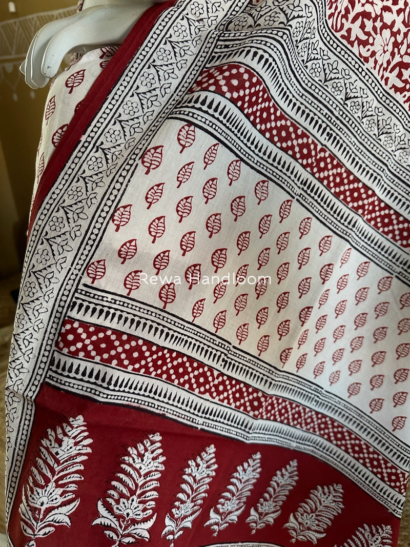 White-Red Bagh Print Cotton Suit BGCSJ0185