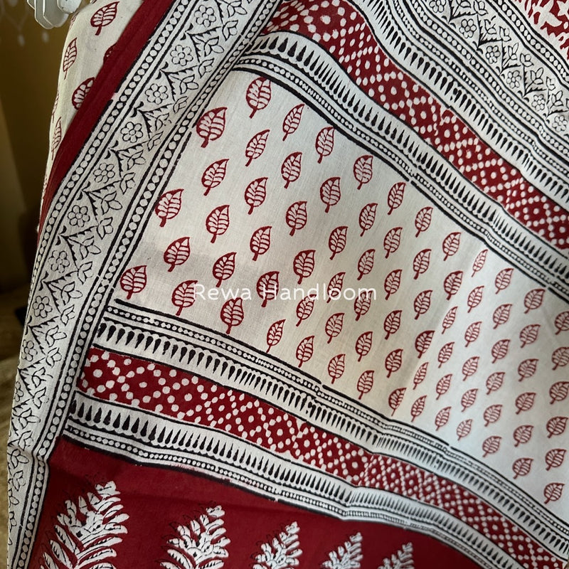 White-Red Bagh Print Cotton Suit BGCSJ0185