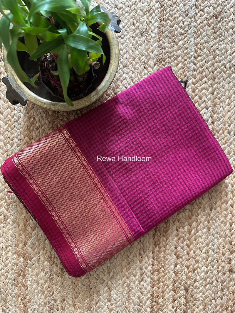 Exclusive Maheshwari 75% Silk Magenta Saree SS038